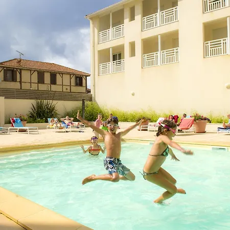 Hotel apartamentowy Goelia Les Jardins De L'oyat 3*